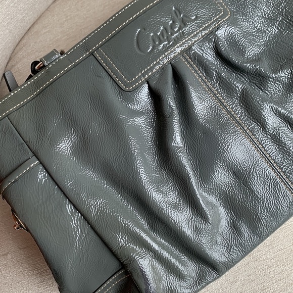 Coach Genuine Leather Handbag in Grey with Dustbag - Picture 8 of 10